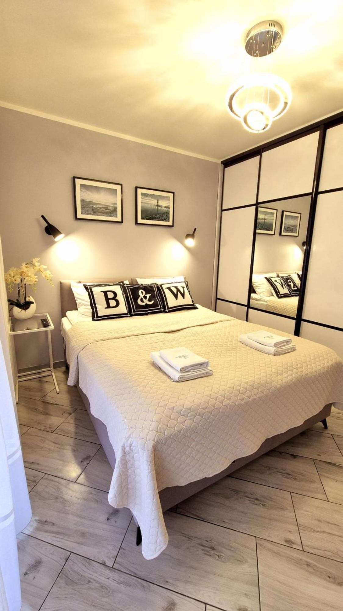 Apartament Black-White เมียลโน ภายนอก รูปภาพ