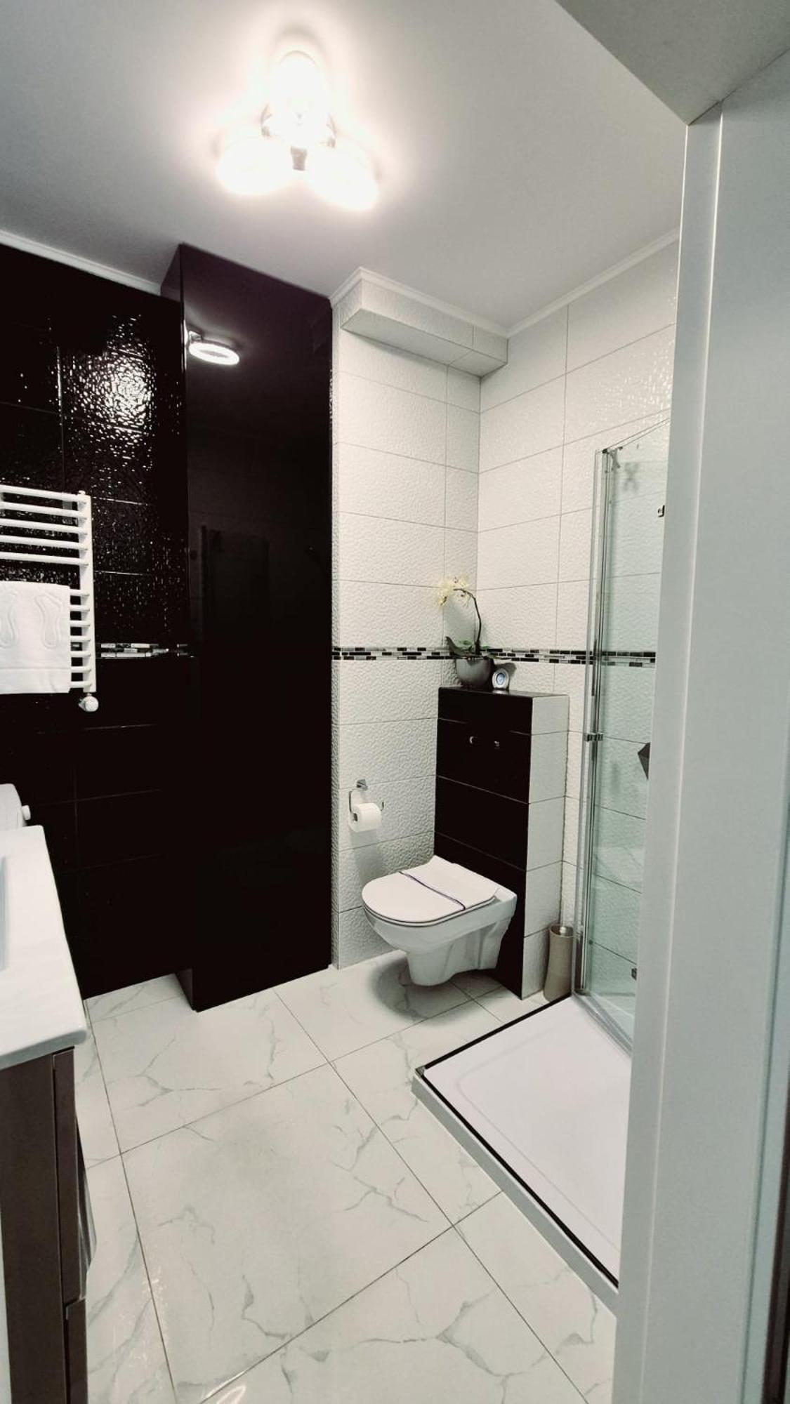 Apartament Black-White เมียลโน ภายนอก รูปภาพ
